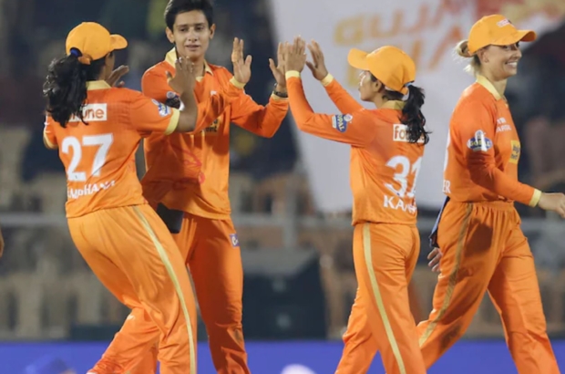 Sophia Dunkley Shines as Gujarat Giants gets their first win: Highlights WPL 2023, Royal Challengers Bangalore vs Gujarat Giants: Match 6